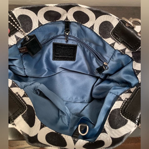 Authentic Coach Purse - Picture 7 of 10